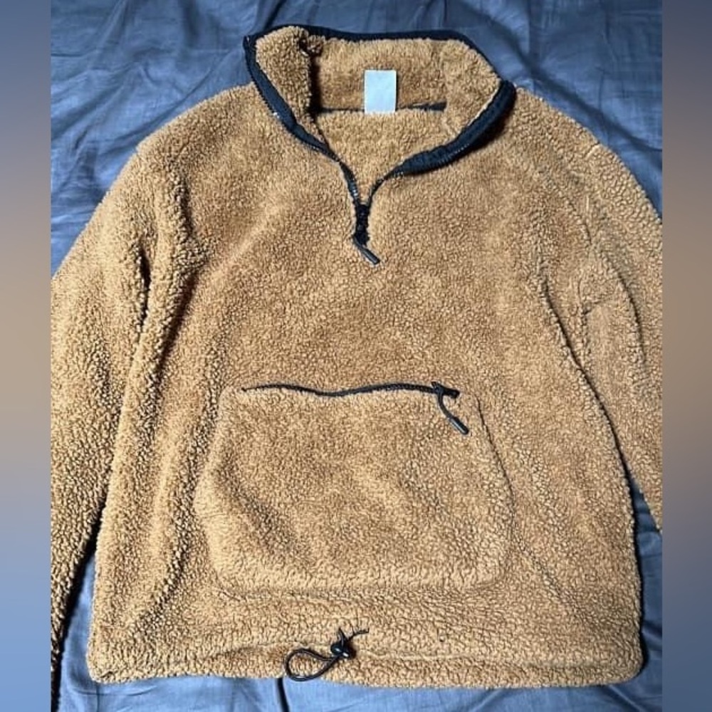 Fluffy quarter zip